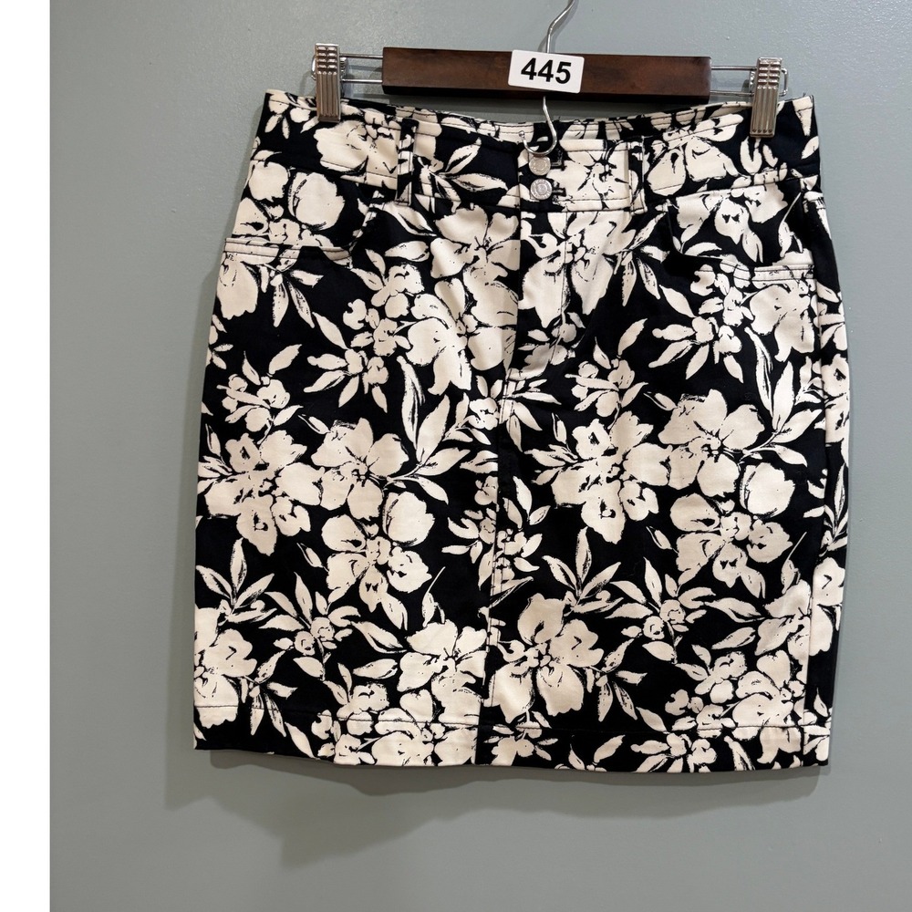 Chaps Womens Black White Floral Denim Mini Skirt Size 6 Cotton Stretch 5 Pocket